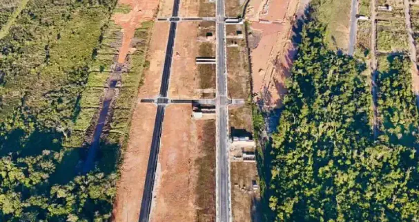 Terreno na praia, com fácil acesso a lagoa e mar. parcelamento direto com o proprietário.