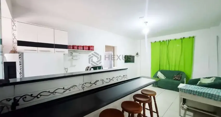 Apartamento mobiliado a duas quadras da praia das pitangueiras, guaruja