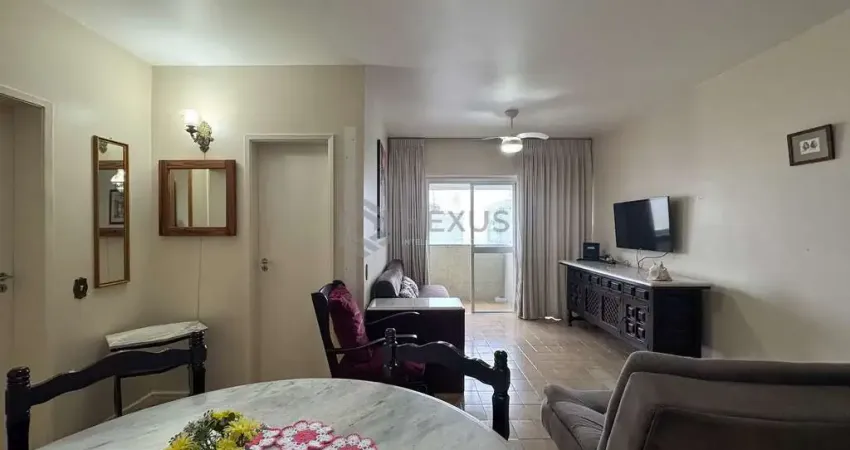 Apartamento com varanda e vista mar a uma quadra da praia das pitangueiras, guaruja