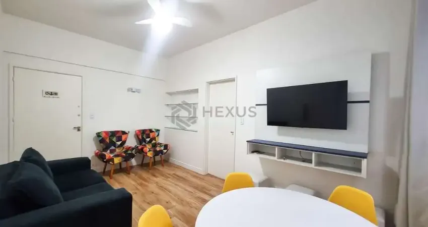 Apartamento reformado e mobiliado a uma quadra da praia das pitangueiras, guaruja