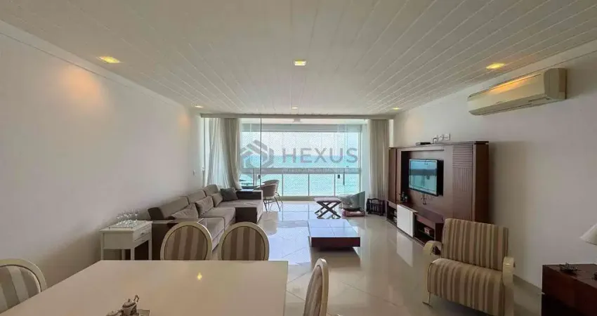 Apartamento frente mar com varanda na praia das pitangueiras, hexus