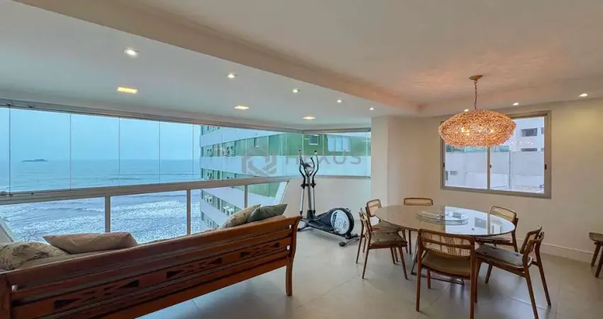 Apartamento frente mar com varanda e lazer na praia das astúrias