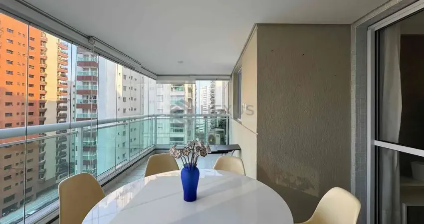 Apartamento com varanda gourmet, vista mar e lazer na praia das pitangueiras, guaruja