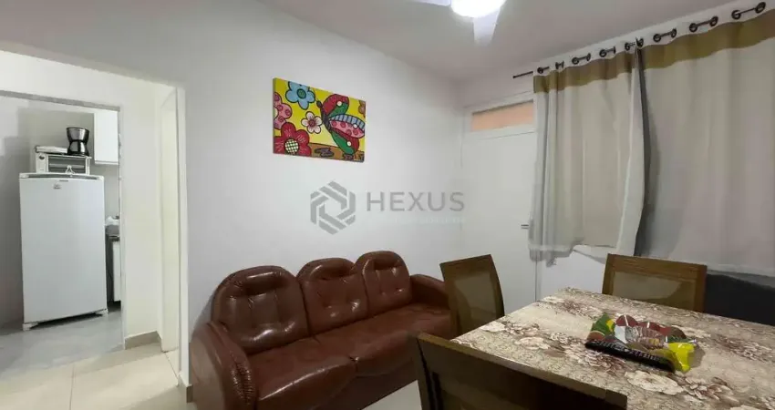 Apartamento reformado e mobiliado na quadra mar da praia das pitangueiras, guaruja