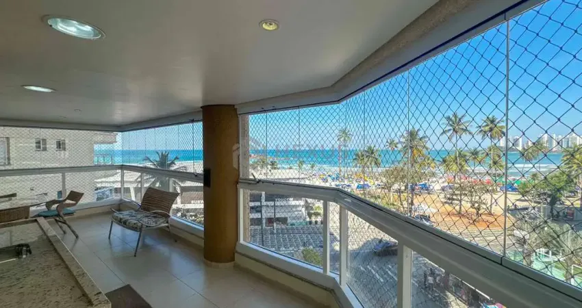 Apartamento frente mar reformado com varanda gourmet e lazer na Praia das Pitangueiras, Guaruja