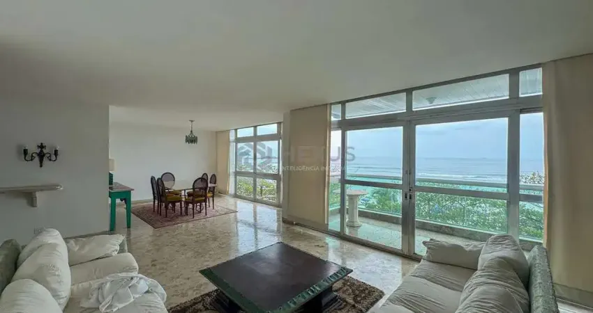 Apartamento frente mar com varanda e vista mar na praia das pitangueiras, guaruja