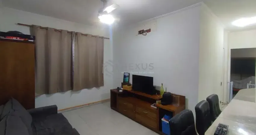 Apartamento reformado e mobiliado na praia da enseada, guaruja