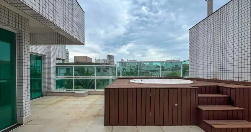 Cobertura com piscina e churrasqueira na beira-mar da praia do tombo, guaruja