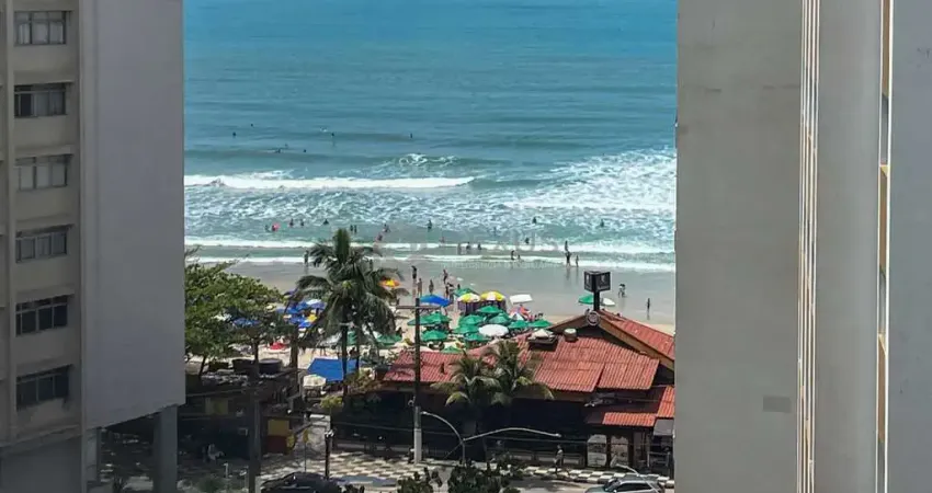 Apartamento com vista mar na quadra mar da praia das pitangueiras, guaruja