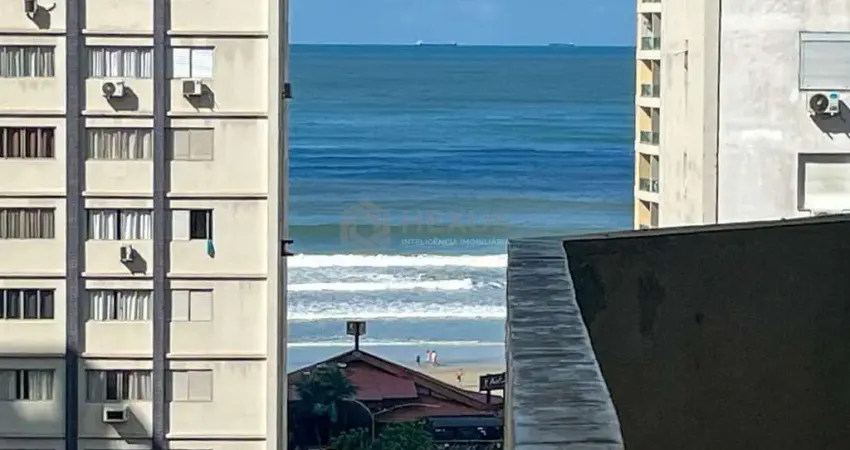 Apartamento com varanda, vista mar e lazer na praia das pitangueiras, guaruja