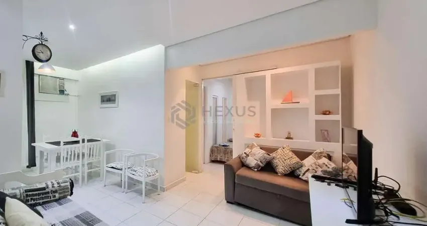 Apartamento reformado e mobiliado a uma quadra da praia das pitangueiras, guaruja