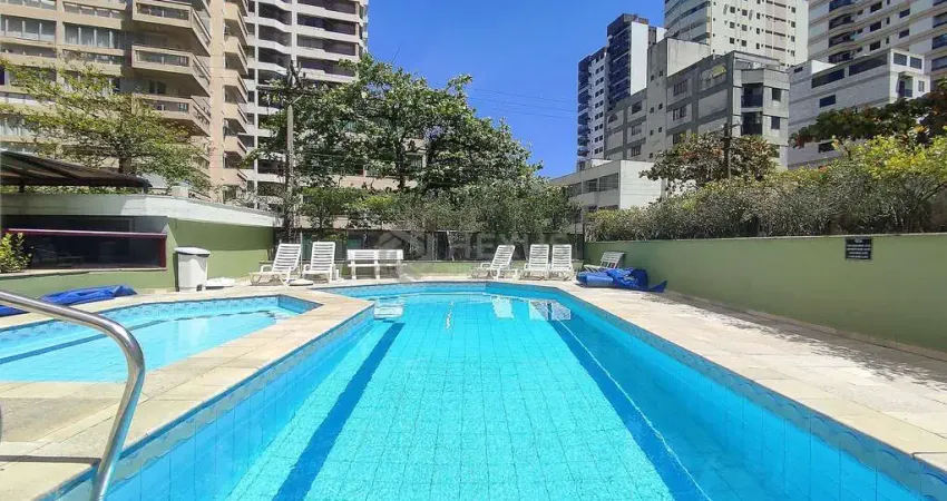 Apartamento com varanda, vista mar e lazer na quadra-mar da praia das asturias, guaruja