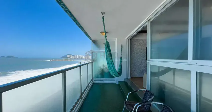 Apartamento frente mar com varanda e vista mar na praia das pitangueiras, guaruja