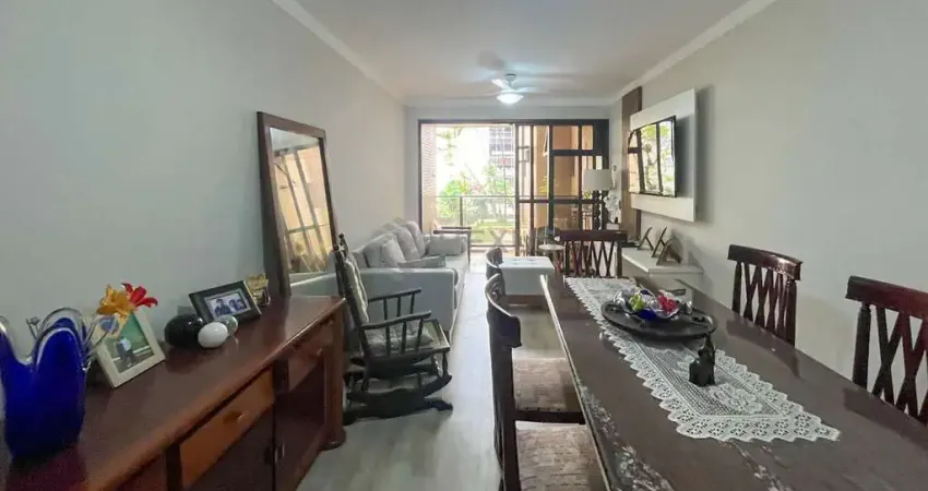 Apartamento com duas varandas na praia das pitangueiras, guaruja