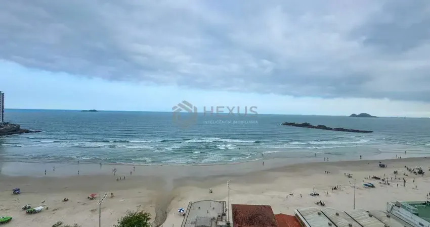 Apartamento frente mar com varanda na praia das pitangueiras, guaruja