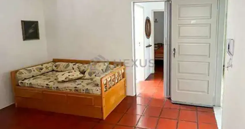 Apartamento mobiliado a uma quadra da praia do tombo, guaruja