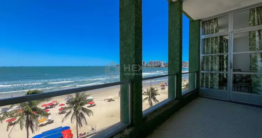 Apartamento frente mar com varanda na praia das pitangueiras, guaruja