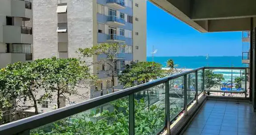 Apartamento com varanda e vista mar na quadra mar da praia das pitangueiras, guaruja
