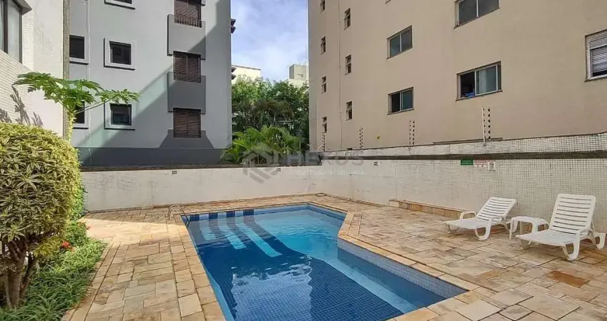 Apartamento com varanda e lazer na praia da enseada, guaruja