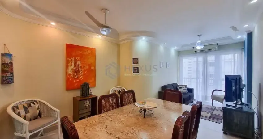 Apartamento com varanda e lazer a uma quadra da praia das pitangueiras, guaruja