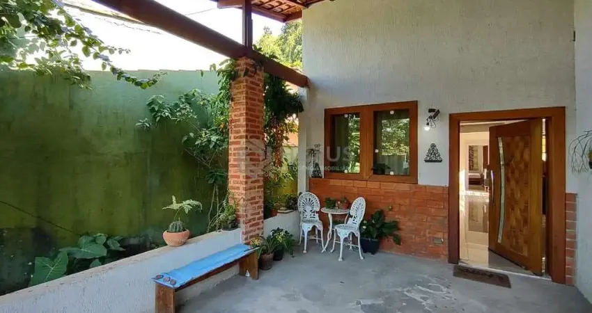 Casa em condomínio fechado com 2 quartos à venda na Av Moises Sayão, 8, Balneario Praia do Perequê, Guarujá