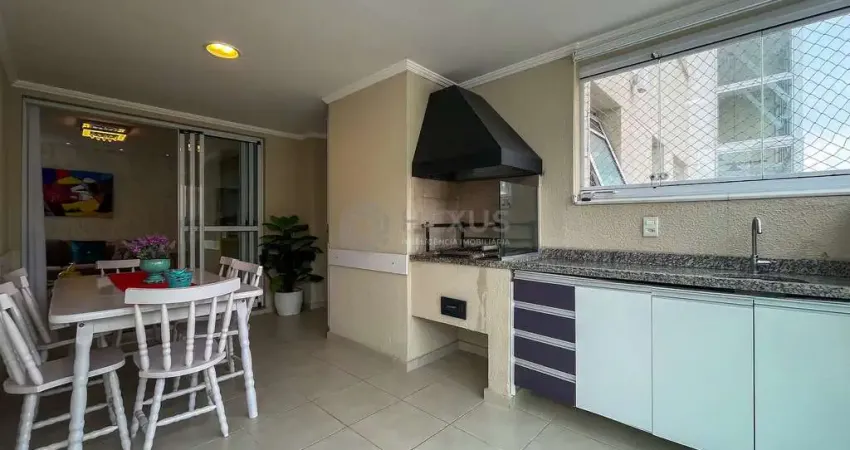 Apartamento varanda gourmet, vista mar e lazer a duas quadras da praia das pitangueiras, guaruja