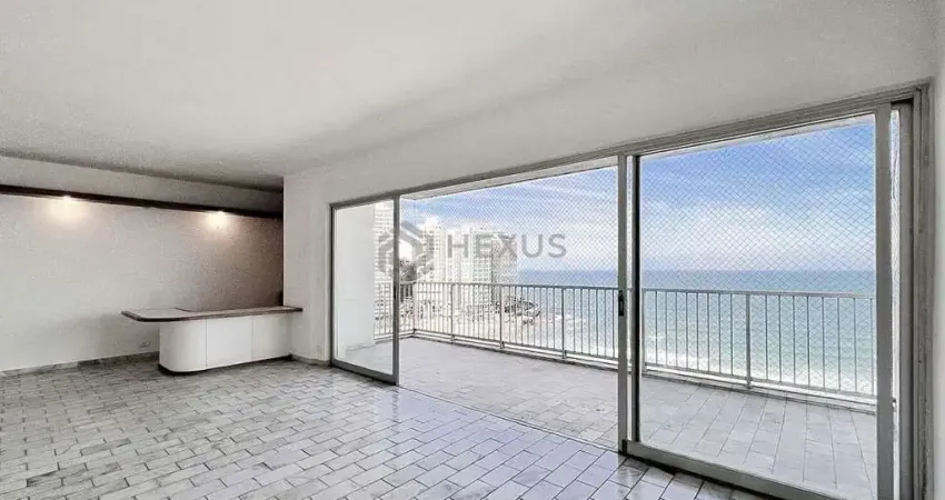 Apartamento frente mar com varanda na praia das pitangueiras, guaruja
