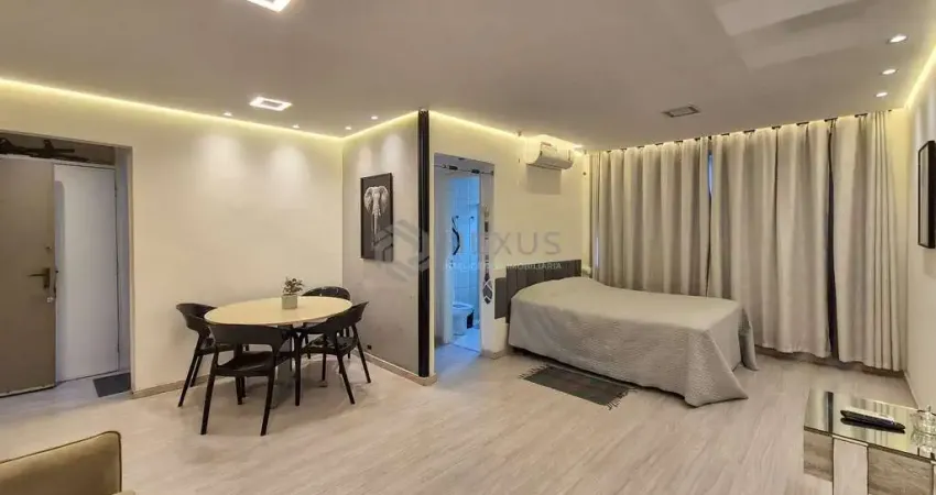 Apartamento reformado e mobiliado na praia das pitangueiras, guaruja