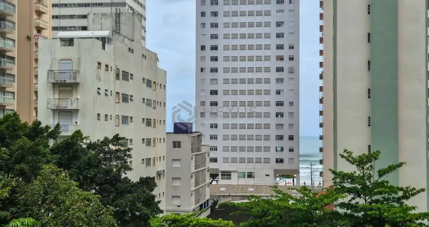 Apartamento reformado com vista mar a uma quadra da praia das pitangueiras, guaruja
