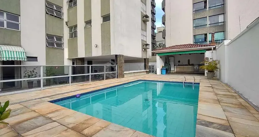 Apartamento reformado com varanda gourmet e lazer na praia da enseada, guaruja