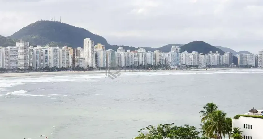 Apartamento frente mar com varanda vista mar e lazer na Praia das Astúrias, Guaruja