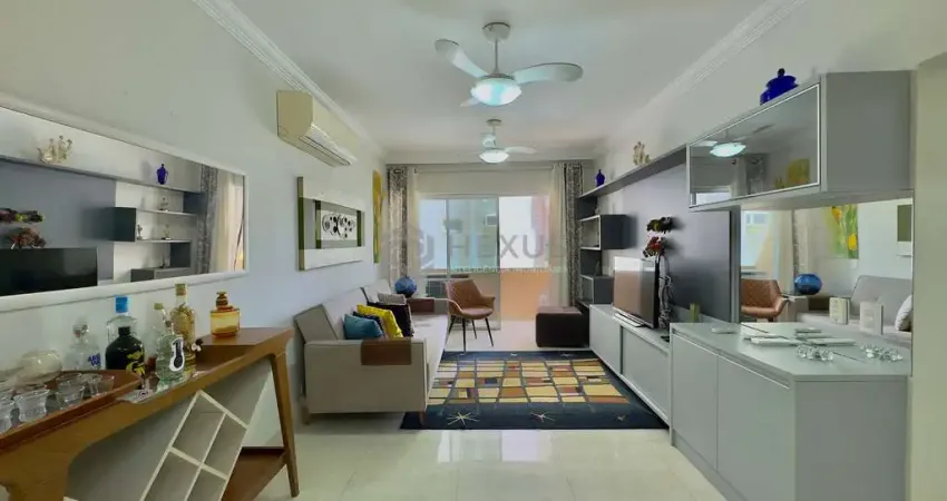 Apartamento reformado com varanda e lazer na beira mar da Praia das Asturias, Guaruja