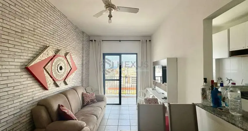 Apartamento com varanda e lazer na Praia da Enseada, Guaruja