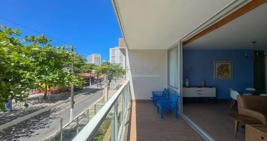 Apartamento Reformado Frente mar na Praia das Pitangueiras, Guarujá