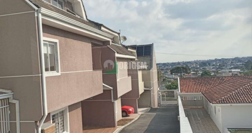 Casa com 3 quartos à venda na Rua Rafael Arcanjo Machado, 159, Uberaba, Curitiba