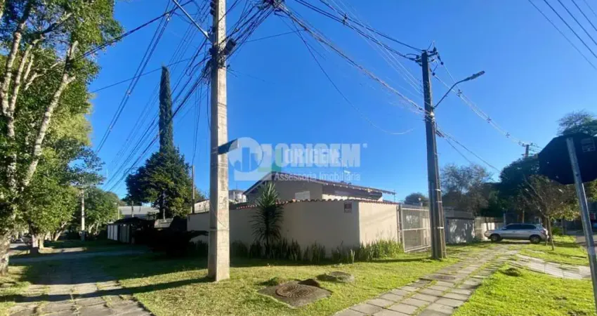Casa Comercial com 3 quartos para alugar, 300.00 m2 por R$6900.00 - Cabral - Curitiba/PR