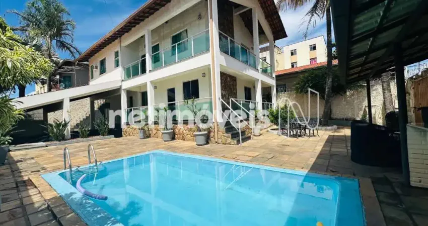 Casa com 5 quartos à venda na Rua Marselha, Santa Cruz Industrial, Contagem