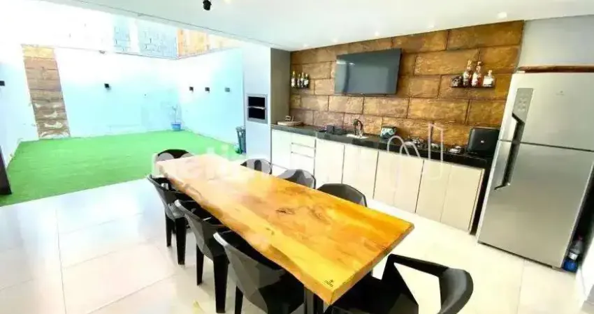 Casa com 3 quartos à venda no Monte Verde, Betim 