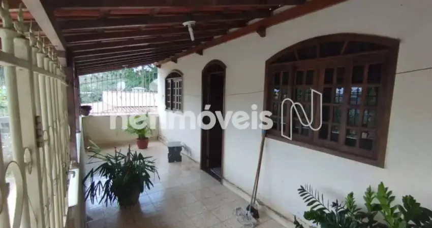 Casa com 2 quartos à venda na Rua Espada de São Jorge - Até 298-299, Jardim das Alterosas 1ª Seção, Betim