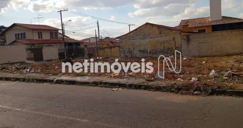 Terreno à venda na Rua Caio Martins, Filadélfia, Betim