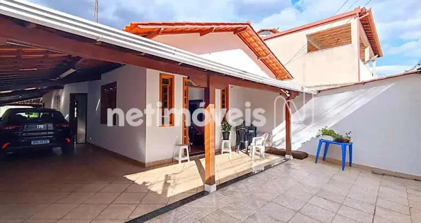 Casa com 3 quartos à venda na Rua Paraná, Espírito Santo, Betim
