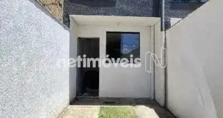 Casa com 2 quartos à venda na Rua Mafra, São João, Betim