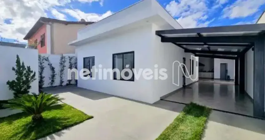 Casa com 3 quartos à venda na Rua Alcino Alves Machado, Conjunto Habitacional Bueno Franco, Betim