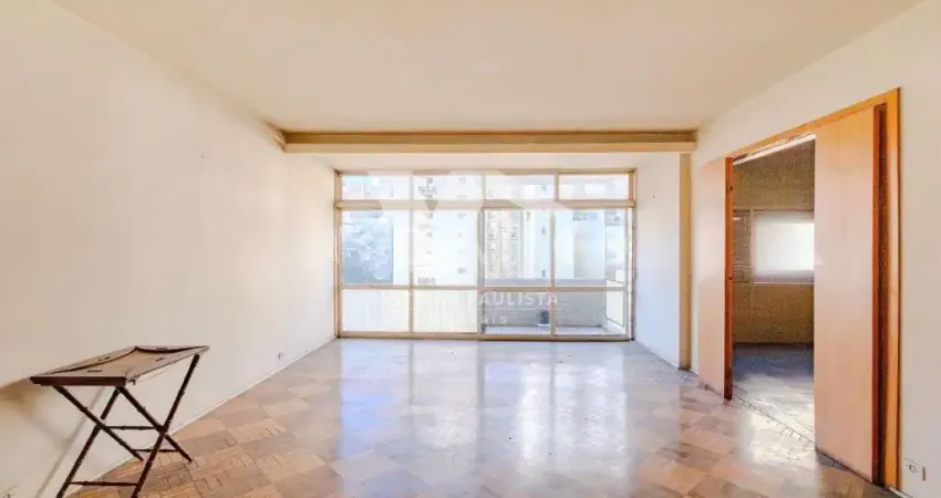 Apartamento à venda no jardim paulista com 3 quartos (1 suíte) e 2 vagas, com 192m², varanda e lazer com academia, quadra e salão de festas.