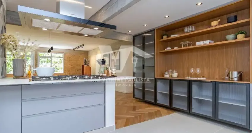Apartamento à venda no Jardim Paulista com 3 quartos (1 suíte) e 1 vaga, 115m², reformado, com banheiros e cozinha mobiliados..