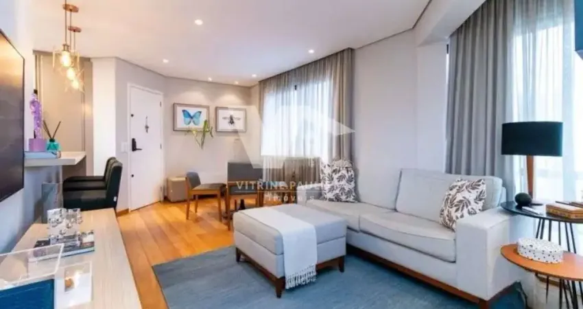 Apartamento em pinheiros com 94m², 3 quartos (1 suíte) e 2 vagas. reformado, mobiliado e cozinha americana. próximo ao metrô fradique coutinho.