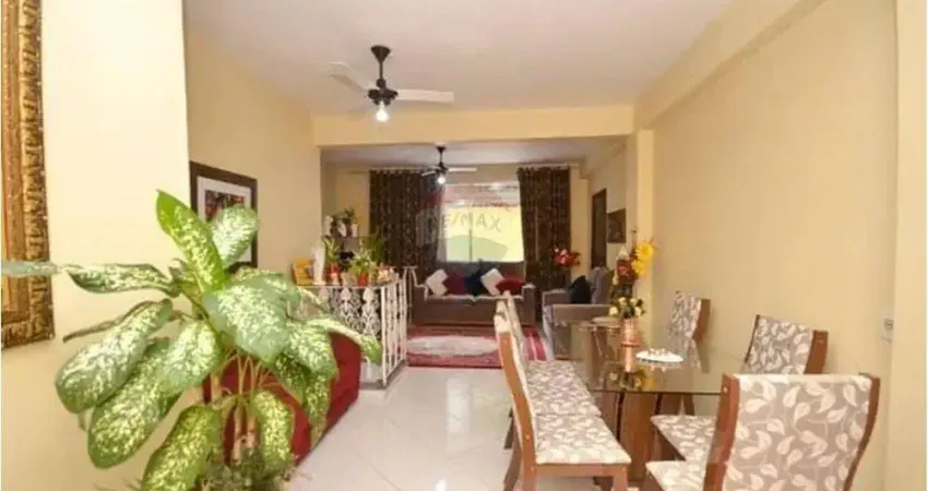 Casa bifamiliar independente - 300 m² - casa principal com 3  quartos sendo 2 suítes no jardim carioca -990.000,00