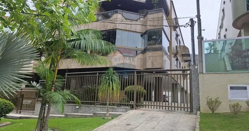 Apartamento com varanda com 3 quartos, 147m², á venda por r$850.000,00, em jardim carioca, ilha do governador, rj