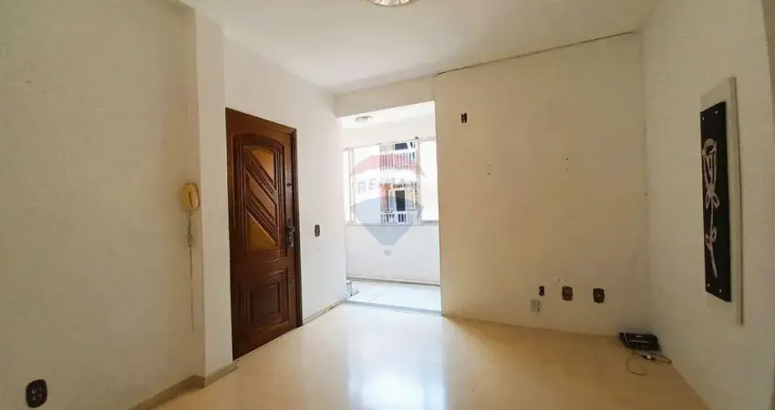Apartamento à venda-57m²-330 mil-2 quartos-varanda-1 vaga-Portuguesa-Ilha do Governador/RJ