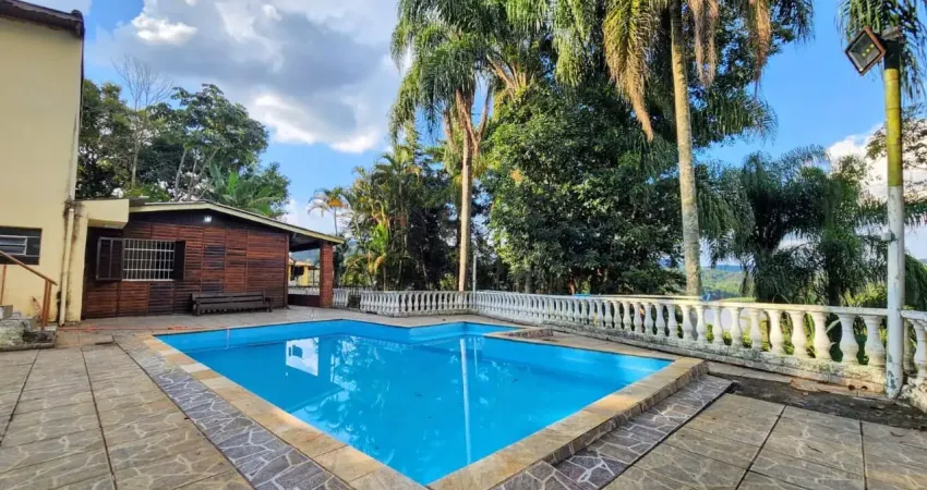 Casa em condomínio fechado com 4 quartos à venda na Rua Pio XII, Rio Acima, Mairiporã